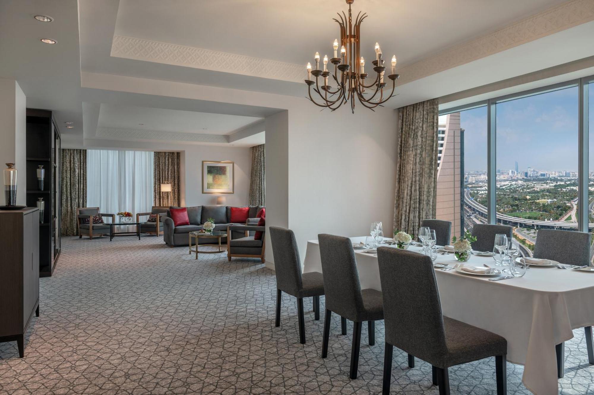 Hotel The H Dubaï Extérieur photo A suite at the hotel